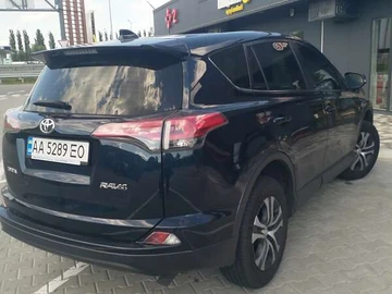 Авто Toyota Rav4 2018 № 8050117