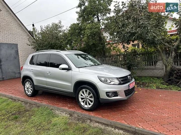 Авто Volkswagen Tiguan 2014 № 8050125