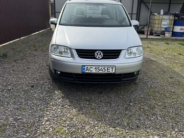 Авто Volkswagen Touran 2006 № 8050569