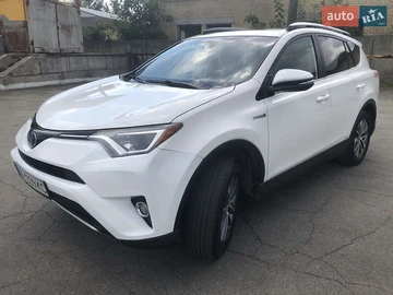 Авто Toyota Rav4 2018 № 8050662