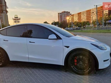 Авто Tesla Model Y 2022 № 8050725