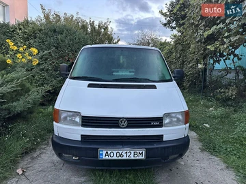 Авто Volkswagen Transporter 2000 № 8050740
