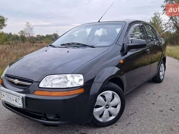 Авто Chevrolet Aveo 2005 № 8051033