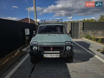 Авто ВАЗ 21214 4X4 2005 № 8051041