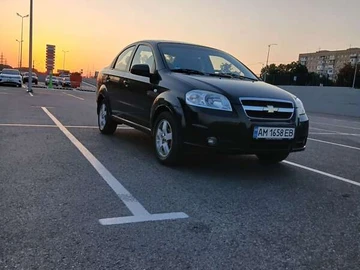 Авто Chevrolet Aveo 2007 № 8051048