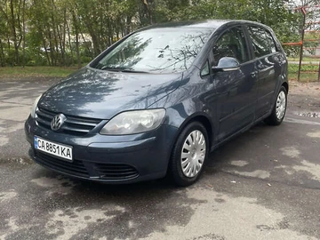 Авто Volkswagen Golf Plus 2007 № 8051053