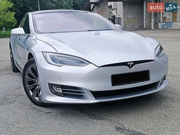 Авто Tesla Model S 2018 № 8051272