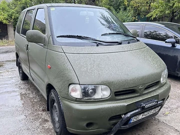 Авто Nissan Serena 1999 № 8051441