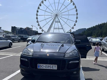 Авто Porsche Cayenne 2007 № 8051539