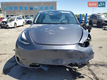 Авто Tesla Model Y 2023 № 8051815