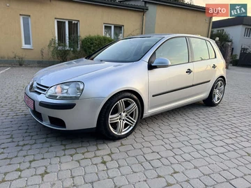 Авто Volkswagen Golf 2004 № 8052030