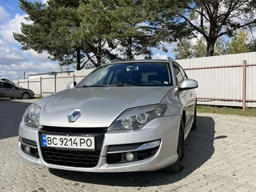 Авто Renault Laguna 2012 № 8052045
