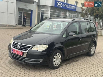 Авто Volkswagen Touran 2008 № 8052111