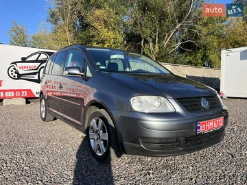 Авто Volkswagen Touran 2006 № 8052112