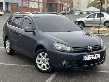 Авто Volkswagen Golf 2010 № 8052237