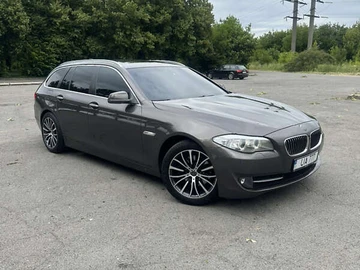Авто BMW 5 Series 2010 № 8052300