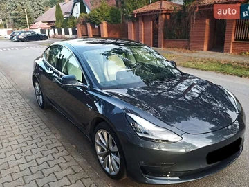Авто Tesla Model 3 2019 № 8052313