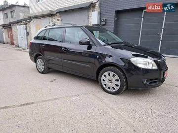 Авто Skoda Fabia 2009 № 8052808