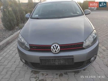 Авто Volkswagen Golf 2010 № 8052827