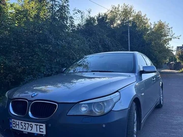 Авто BMW 5 Series 2004 № 8052837