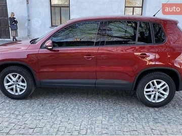 Авто Volkswagen Tiguan 2011 № 8052952