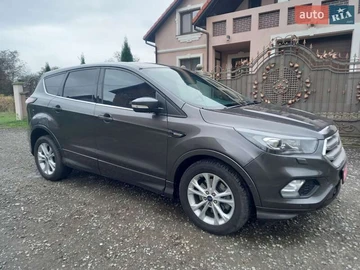 Авто Ford Escape 2017 № 8052969
