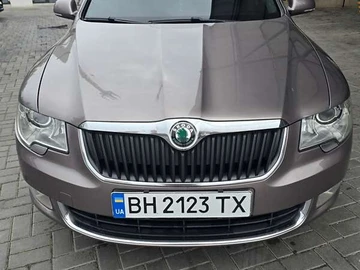 Авто Skoda Superb 2012 № 8052981