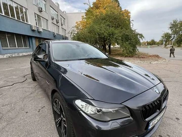 Авто BMW 5 Series 2012 № 8053061