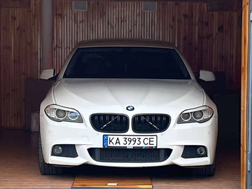Авто BMW 5 Series 2011 № 8053065