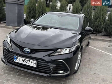 Авто Toyota Camry 2021 № 8053197