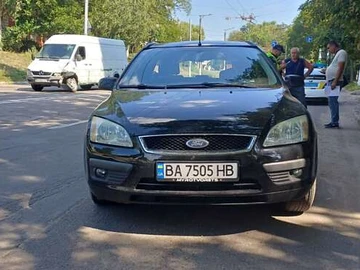 Авто Ford Focus 2006 № 8053437