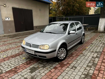 Авто Volkswagen Golf 2002 № 8053489