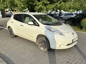 Авто Nissan Leaf 2011 № 8053548
