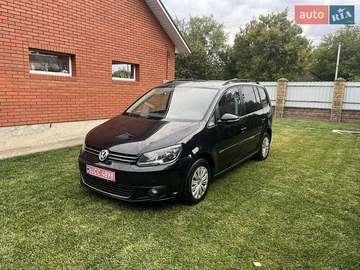 Авто Volkswagen Touran 2014 № 8053921