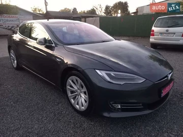 Авто Tesla Model S 2018 № 8054040