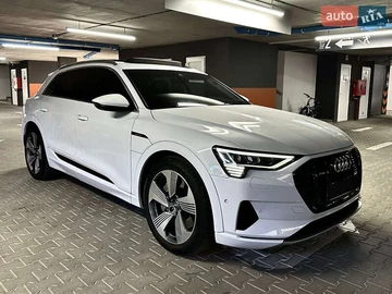Авто Audi E-Tron 2019 № 8054121