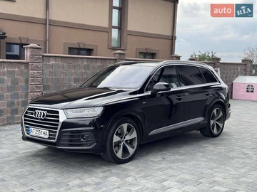 Авто Audi Q7 2017 № 8054134