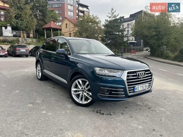 Авто Audi Q7 2018 № 8054136