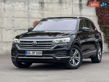 Авто Volkswagen Touareg 2022 № 8054310