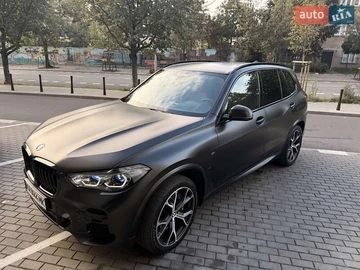 Авто BMW X5 2021 № 8054316