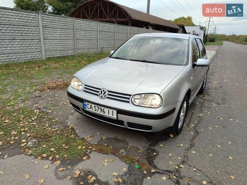 Авто Volkswagen Golf 2003 № 8054497