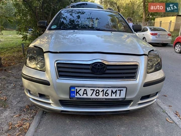 Авто Toyota Avensis 2004 № 8054512