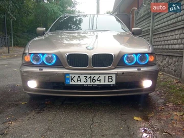 Авто BMW 5 Series 2002 № 8054641