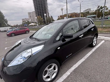 Авто Nissan Leaf 2012 № 8054657