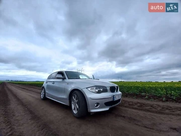 Авто BMW 1 Series 2006 № 8054658