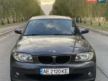 Авто BMW 1 Series 2005 № 8054774