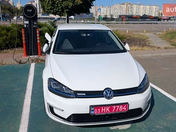 Авто Volkswagen E-Golf 2015 № 8054775