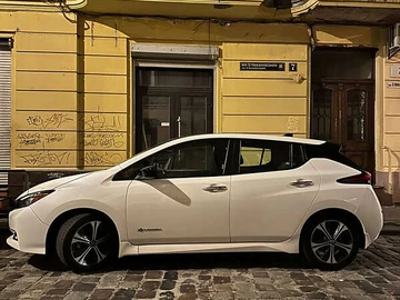 Авто Nissan Leaf 2018 № 8054879