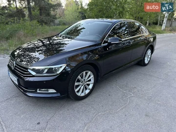 Авто Volkswagen Passat 2017 № 8055076