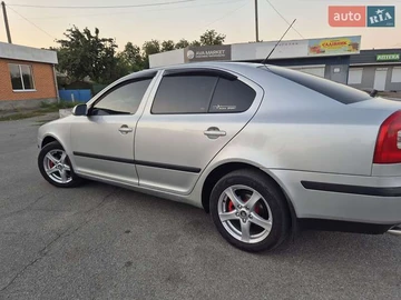 Авто Skoda Octavia 2005 № 8055183